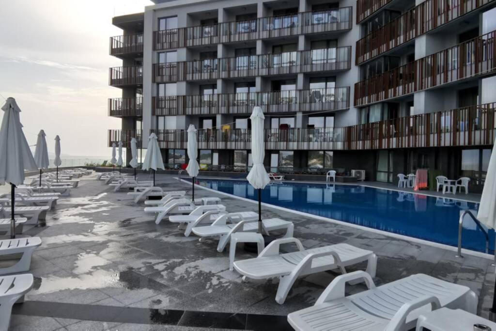 Апартамент У Моря В К-С Paradiso В Г. Несебър Nesebar Exterior photo